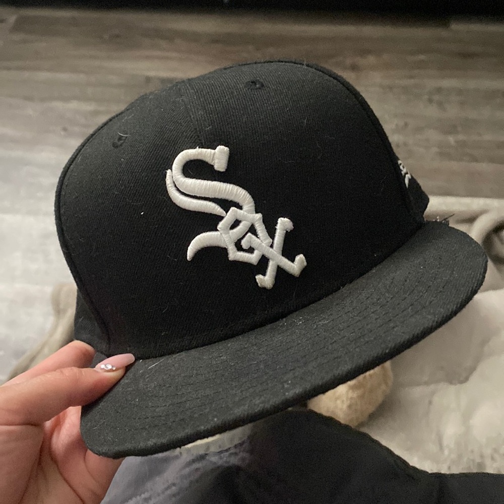 Socks baseball cap size 7 1/2